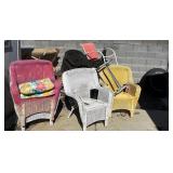 W - MIXED LOT OF PATIO CHAIRS (Y23)