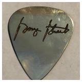 W - GEORGE STRAIT GUITAR PICK (J24)