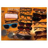 W - MIXED LOT OF SUN GLASSES (A412)