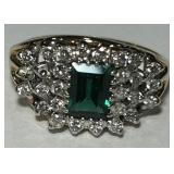 14KT YELLOW GOLD LAB EMERALD & DIAMOND RING 4.22GS