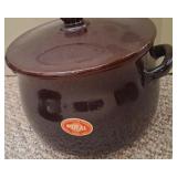 J - STONEWARE PIRAL BEANPOT (ITALY)