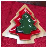 43 - CHRISTMAS TREE SERVING DISHES NESTING SET