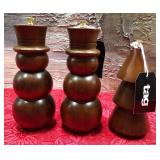 43 - WOODEN SNOWMAN AND TREE DECOR SET