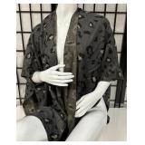 8 - COCO+CARMEN WRAP ONE SIZE (D138)