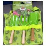 43 - KIDS IN THE GARDEN GARDENING TOOL BELT (E113)