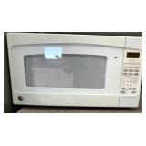 Q - COUNTER TOP MICROWAVE OVEN (K27)