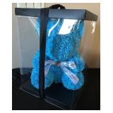 Q - ROSES TEDDY BEAR IN DISPLAY (M6)