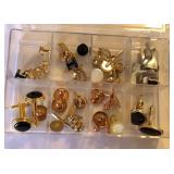R - LOT OF VINTAGE CUFFLINKS (J25)