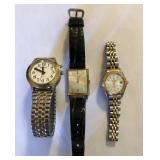 R - LOT OF THREE WATCHES (J21)