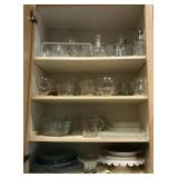 R - MIXED LOT OF GLASSWARE (K9)