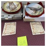 N - TWO VENETO FLAIR LTD ED BIRD PLATES WITH COAS