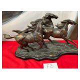 N - WILD HORSES SCULPTURE 10X19" (F2)