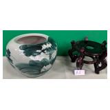 11 - CERAMIC PLANTER POT WITH WOODEN STAND (A1)