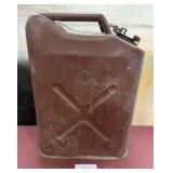 440 - VINTAGE SPARE GAS CAN (C107)