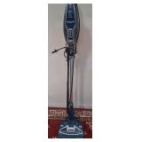 442 - SHARK DUO CLEAN VACUUM CLEANER (A51)