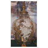 440 - VINTAGE GLASS HANGING LAMP (C190)