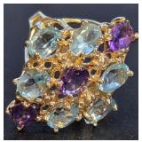 U - 10K GOLD & STONES RING SIZE 6 (F8)