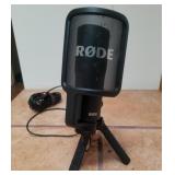 J - RODE NT-USB MICROPHONE (B30)