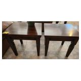 F - PAIR OF MATCHING SIDE TABLES (K23)