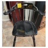 F - VINTAGE WINDSOR ARMCHAIR (K19)