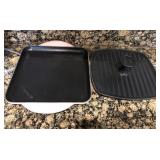 M - LE CREUSET GRILL PAN WITH PRESS (K33)