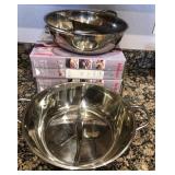 M - STAINLESS MIXING BOWLS, TABLETOP GAS GRILL