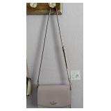 M - KATE SPADE SHOULDER BAG (G29)