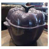 M - LE CREUSET BELL PEPPER COCOTTE (K31)