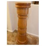 15 - WOODEN PEDESTAL COLUMN 33.5'T