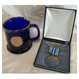 B - RONALD REAGAN MUG & MILITARY MEDAL (B151)
