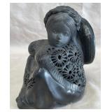 B - BLACK CLAY GIRL NEGRO POTTERY (C67)