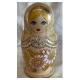 B - RUSSIAN DOLL (F46)