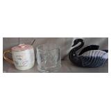 B - SWAN TEA MUG, VOTIVE HOLDER & PLANTER (B92)