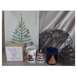 B - LOT OF CHRISTMAS COLLECTIBLES (D28)