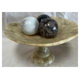 B - ALABASTER MARBLE BOWL + 3 MARBLE BALLS (C42)