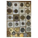 A LOT COLLECTIBLE COINS
