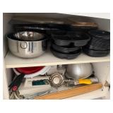 M - MIXED LOT OF MIXING BOWLS, STRAINERS, UTENSILS