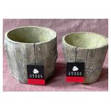 43 - LOT OF TWO THREE HANDS PLANTER POTS (T32)