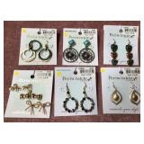 9 - SIX PAIR COSTUME JEWELRY EARRINGS (W109)