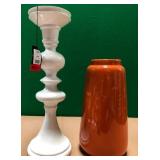43 - THREE HANDS CANDLE HOLDER & CERAMIC VASE (S9)