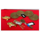 43 - GOLD ACCENT SERVING ACCESSORIES (C4)