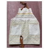 43 - HAPPINESS IS GREAT FOOD APRON (T38)