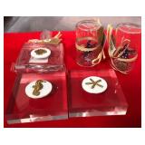43 - COASTAL GLASS DECOR ACCENTS