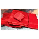 43 - PLUSH RED TOWEL SET (D96)