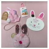 9 - MUDPIE BUNNY NAIL POLISH SET & PURSE (G22)