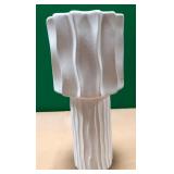43 - WHITE CERAMIC VASE (S16)