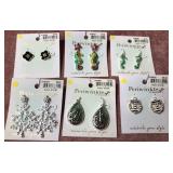 9 - SIX PAIR COSTUME JEWELRY EARRINGS (W103)