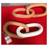 43 - MODERN INTERLOCKING DECOR SCULPTURES (B22)