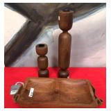 43 - WOOD CANDLESTICKS WITH SERVING TRAY