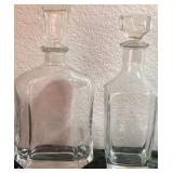 Z - MGM GRAND & EXCALIBUR DECANTERS (A91)